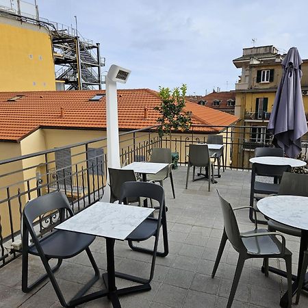 Prima Fila Premium Guest House Sanremo Exterior foto